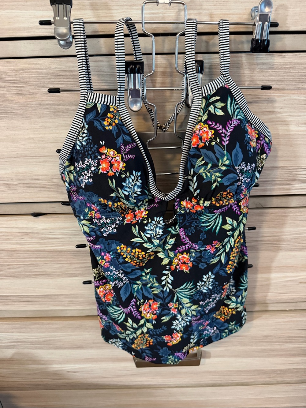 NEW Lucky Brand Floral V-Neck Swim Tank Top with Striped Trim - Small